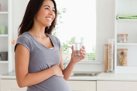 Mom\'s Healthy Eating during Pregnancy More Important than Her Size

