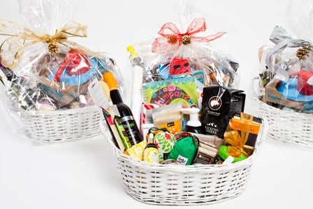 Holiday Gift Basket Giveaway: Enter to Win!
