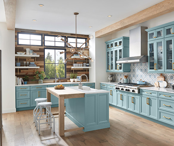 Colorful Kitchen Inspiration: 5 impactful, on-trend cabinet stylings -15438