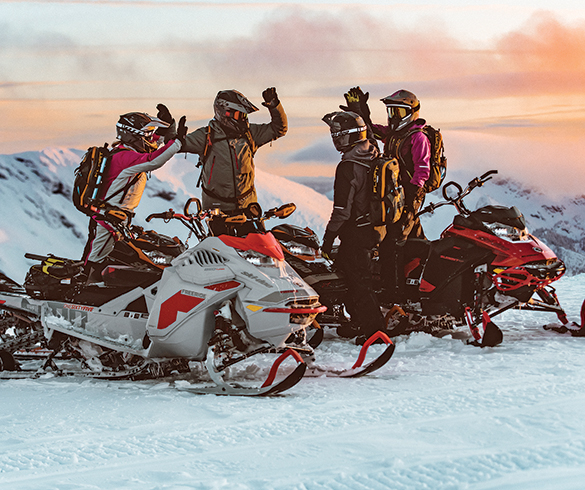 5 Tips for Your Next Snowmobile Adventure - 15524
